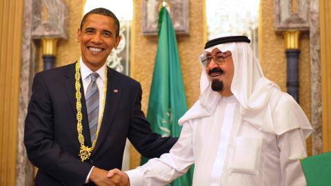 Le roi d’Arabie Saoudite devrait s’occuper de son peuple au lieu d’aider à en massacrer un autre !