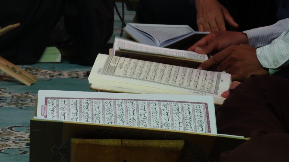 Le comportement des lecteurs du Coran